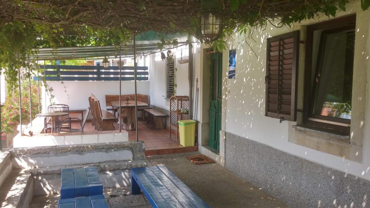Pape Punat Hotel Eksteriør billede